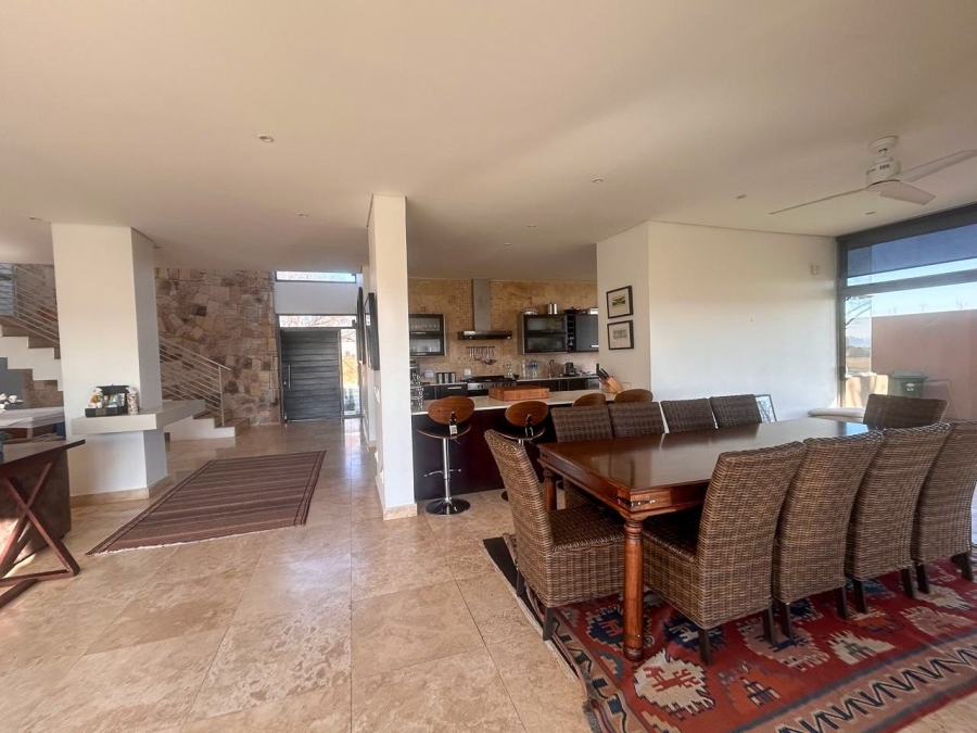 5 Bedroom Property for Sale in Waterford Golf and River Estate Free State